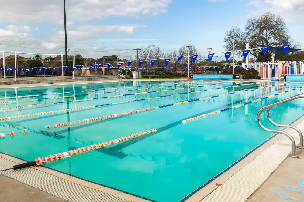 Outdoor Pool Winter Operating Hours